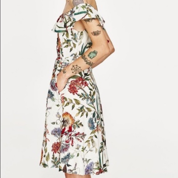 Zara off shoulder floral dress SZ small - Picture 6 of 10